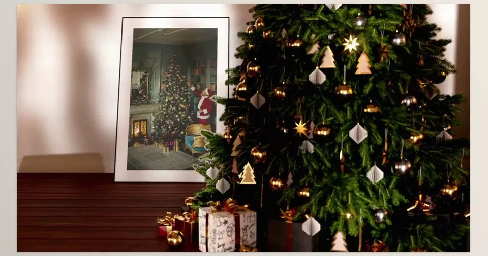 Videohive - Romantic Christmas Room - Create a warm and festive holiday ambiance with this thoughtfully crafted Christmas scene.